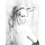 Pavl�na Holasov�